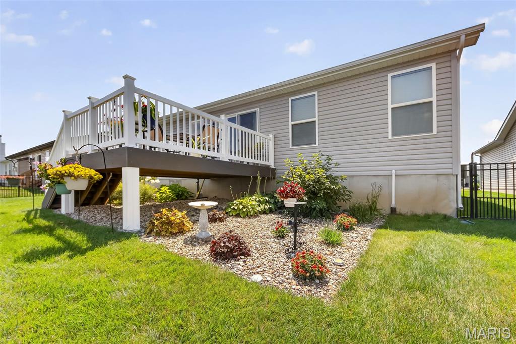 Riverdale Village G #1 - Residential