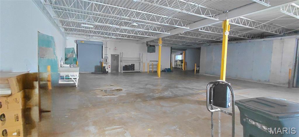 Page Indust Center - Commercial Sale