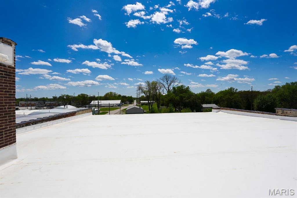 City/Litchfield - Commercial Sale