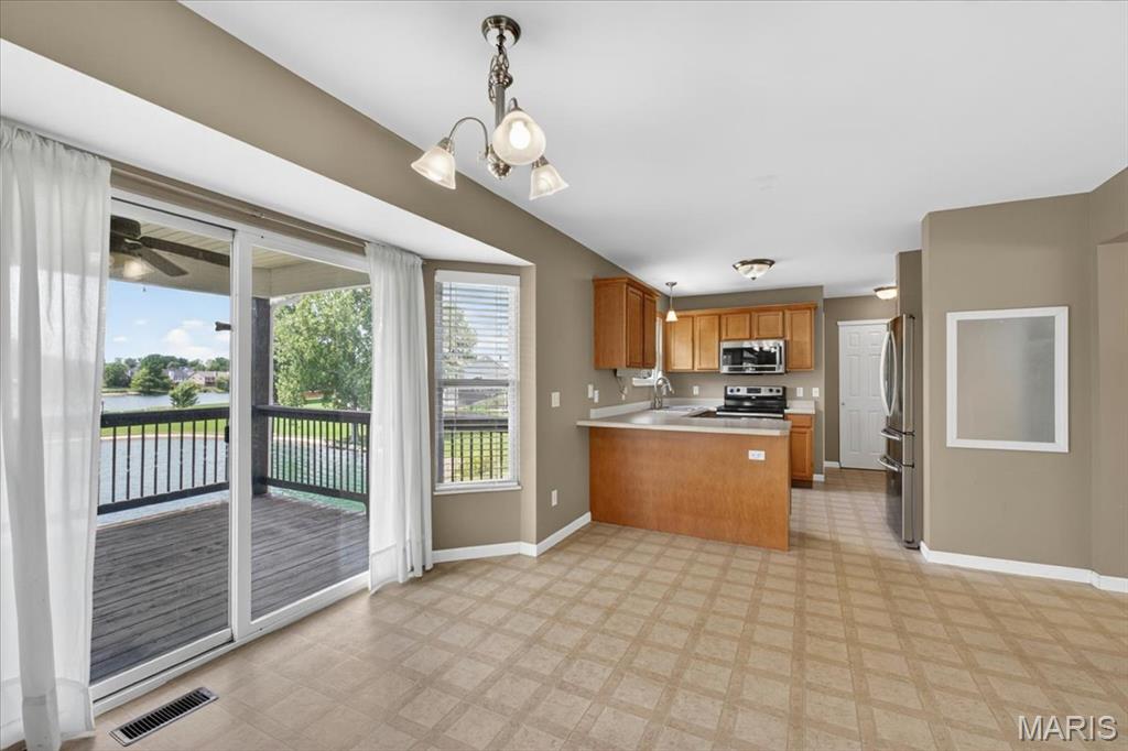 Columbia Lakes III Ph 5 - Residential
