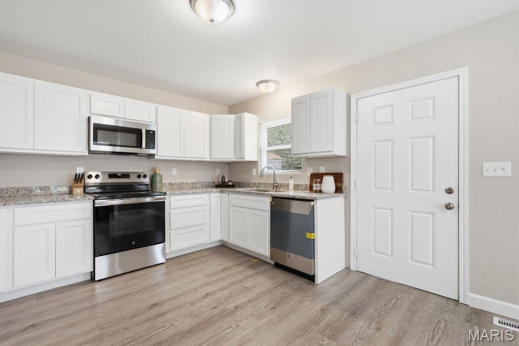 Hollywood Heights Amd Blk 1 Lts 49 - Residential
