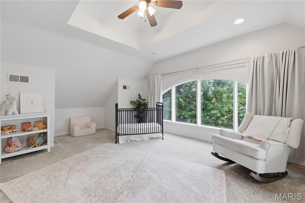 Sunset Club Court - Residential