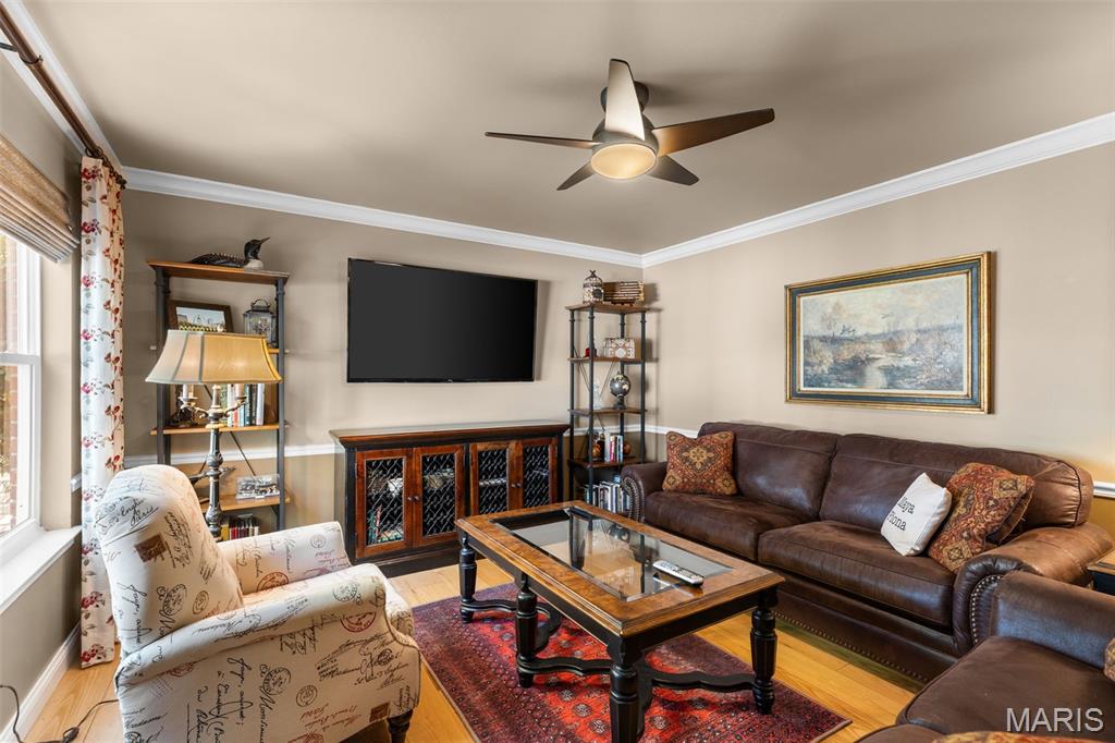 Kenrick Parke Condo Ph Four - Residential