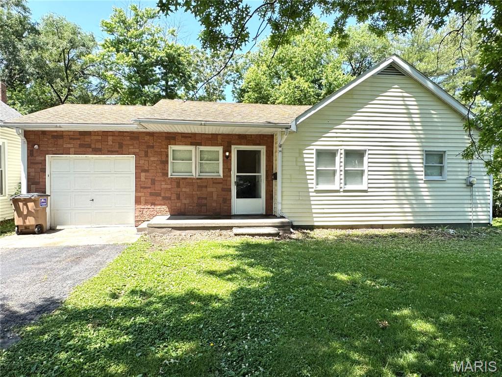 This is a cute 1 bedroom, 1 bath ranch home with an attached garage and crawlspace foundation! Step inside to find a spacious open living room that flows nicely into the functional U-shaped kitchen, creating a comfortable and inviting layout. Enjoy outdoor living with the back deck overlooking the nice-sized yard, offering plenty of space for relaxing, entertaining, or gardening. This home has seen some updates over the years and is ready for your personal touch to make it your own. Whether you're looking for a starter home, downsizing opportunity, or investment property, this home has great potential!