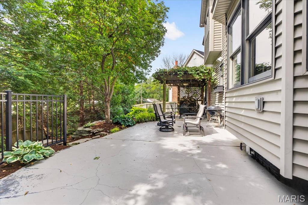 Woodlawn Grove - Residential