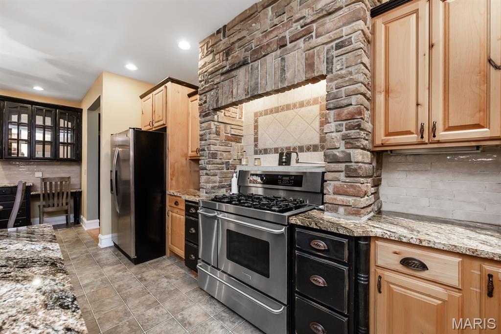 Country Lake Estates - Residential