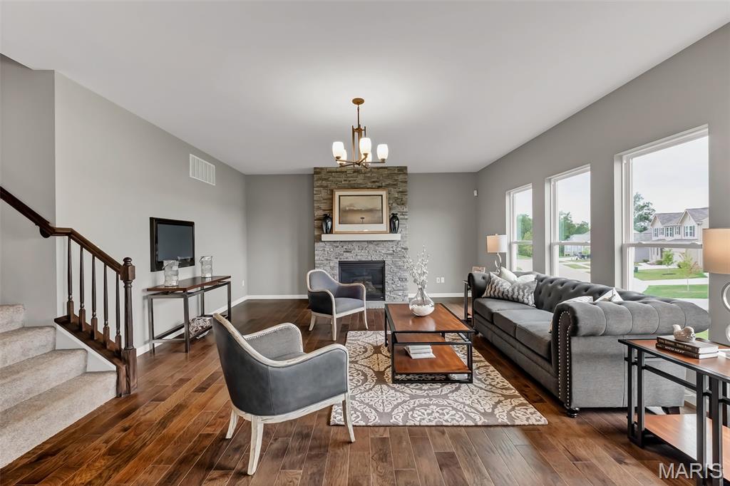 The Estates At Pinckney Ridge - Residential