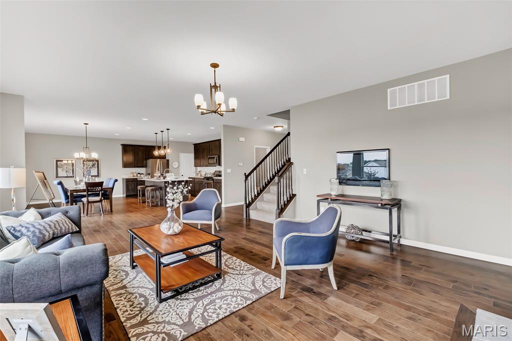 The Estates At Pinckney Ridge - Residential
