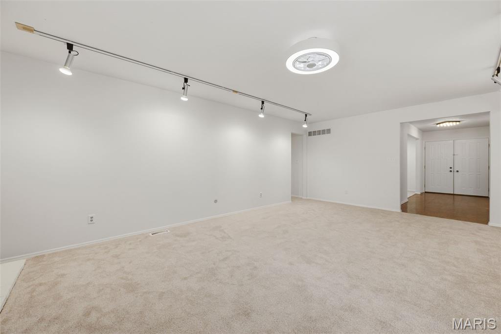 Royalwood - Residential