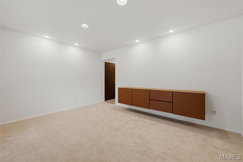 Royalwood - Residential