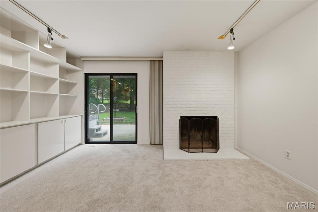 Royalwood - Residential