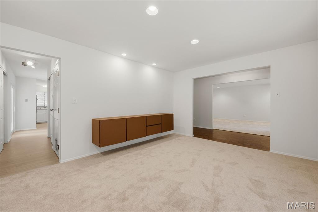 Royalwood - Residential