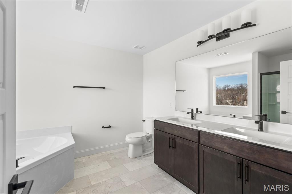 Regal Pines Enclave - Residential