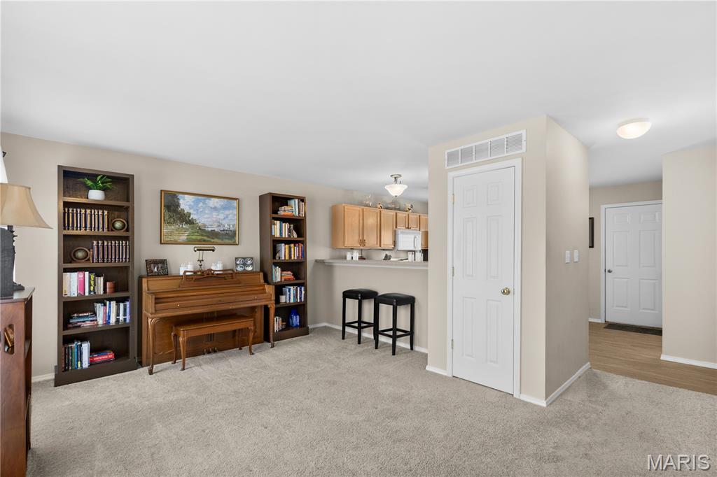 Brownstone Village At Thornbury #1 - Residential