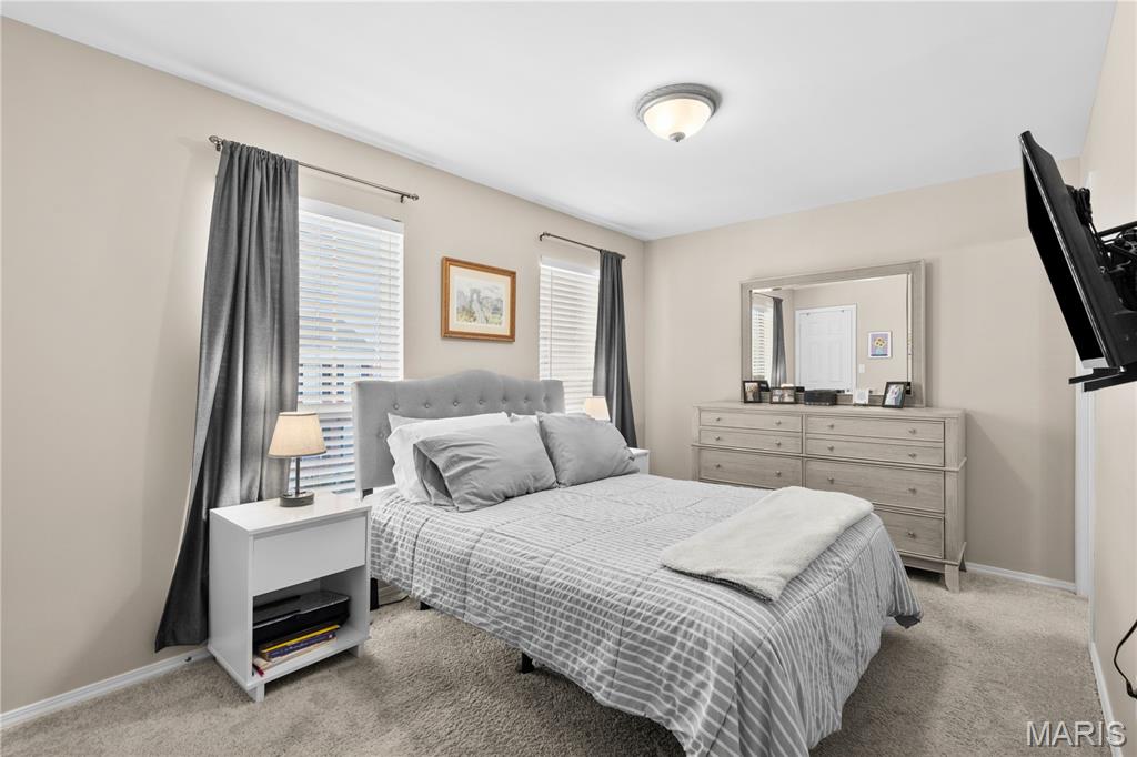 Brownstone Village At Thornbury #1 - Residential