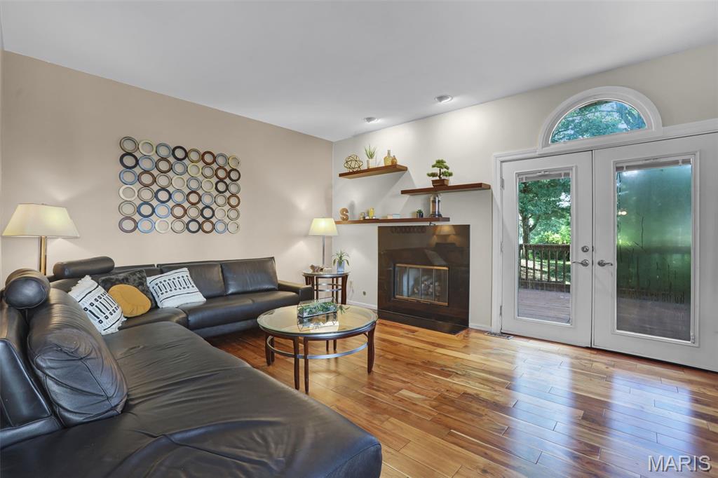 Field Pointe Condo One - Residential