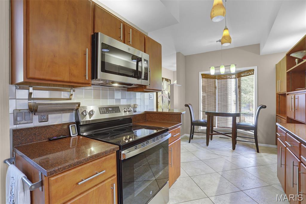Field Pointe Condo One - Residential