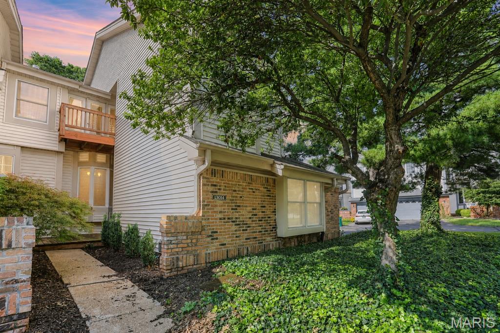 Field Pointe Condo One - Residential