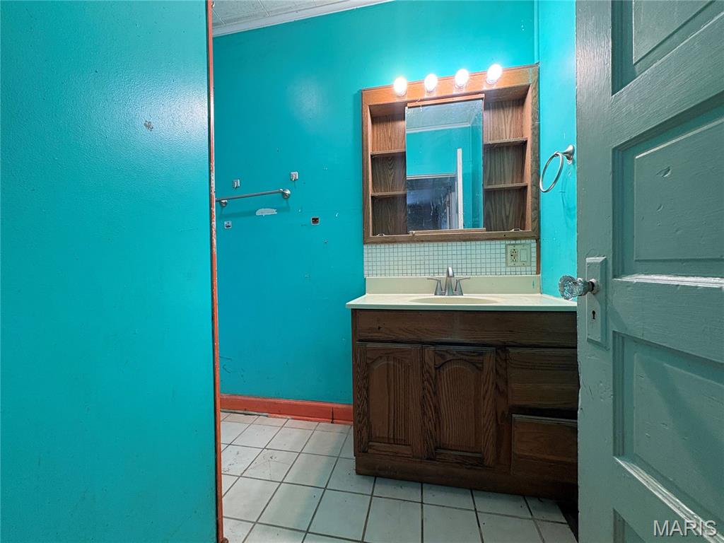 Oliver Mortons Add 05 - Residential