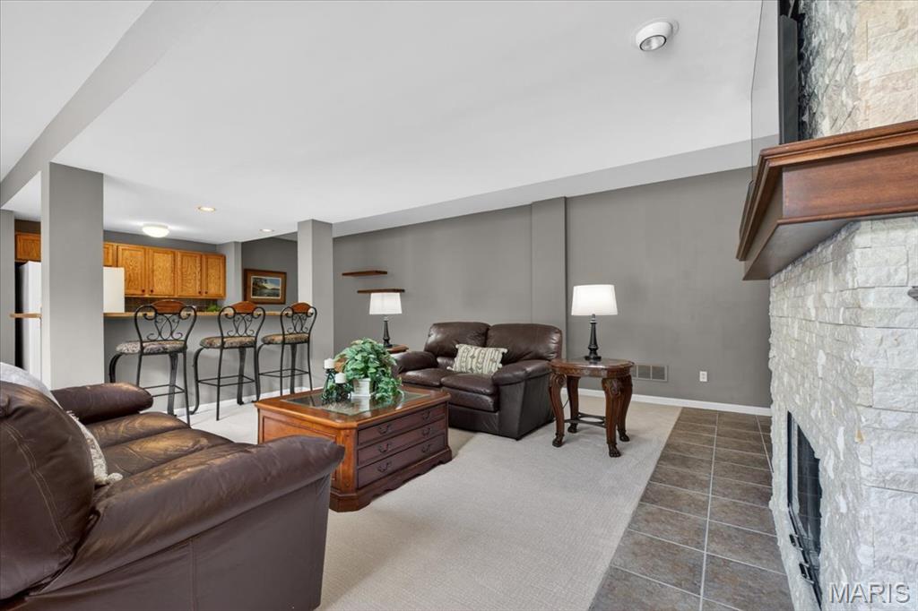 Emerald Forest Five - Residential