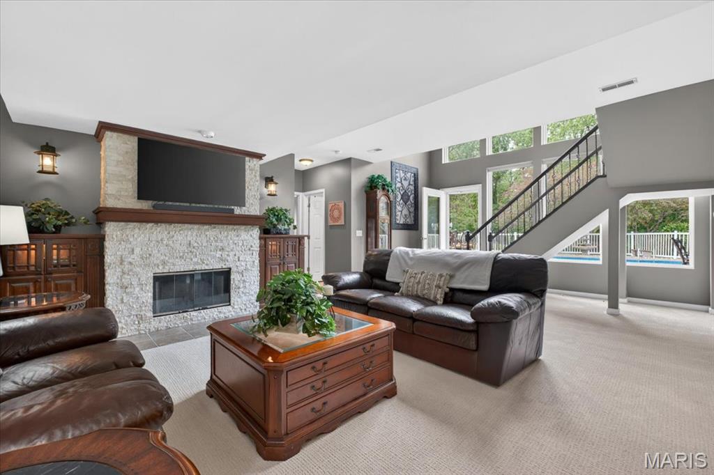 Emerald Forest Five - Residential