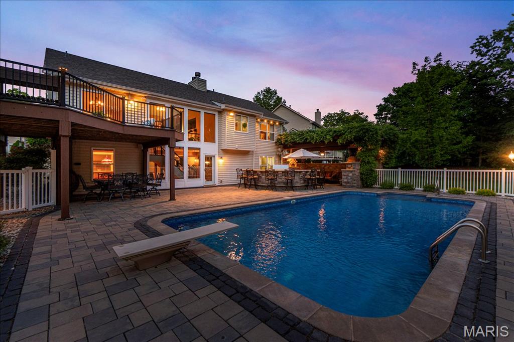Emerald Forest Five - Residential