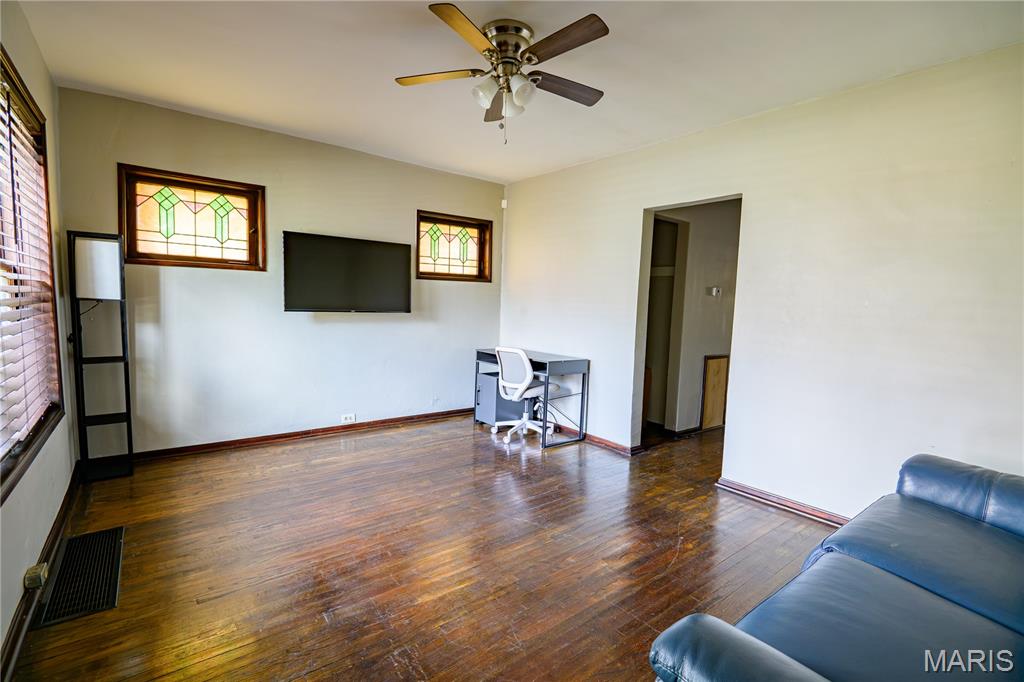 Crenshaws Add - Residential Income