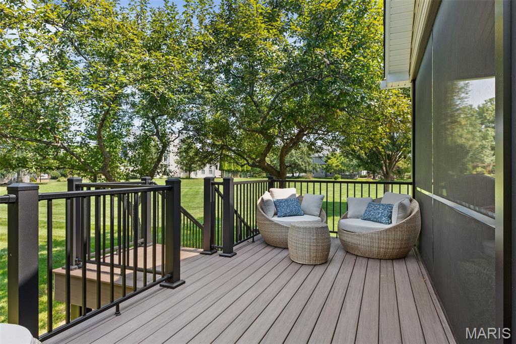 Westhampton Woods 2 - Residential