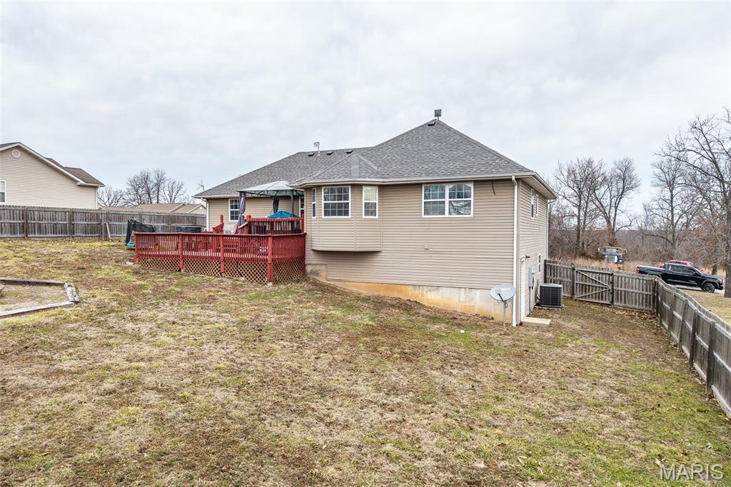 Shalom Mountain - Residential