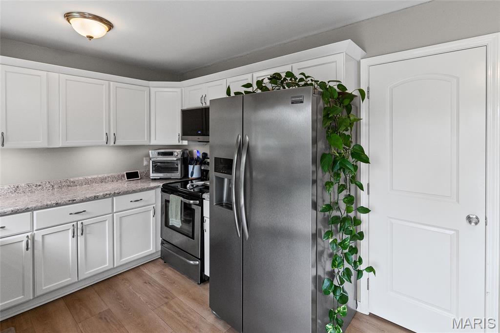 Lynnwood Farms 2nd Add - Residential