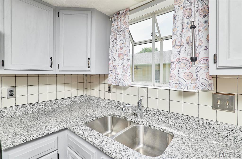 Brittany Place 01 - Residential