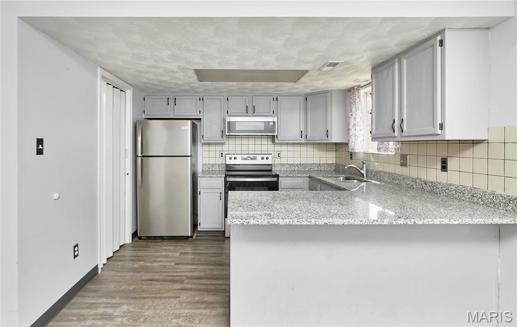 Brittany Place 01 - Residential