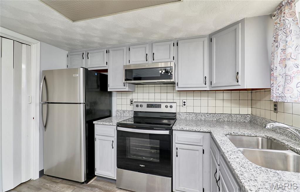 Brittany Place 01 - Residential