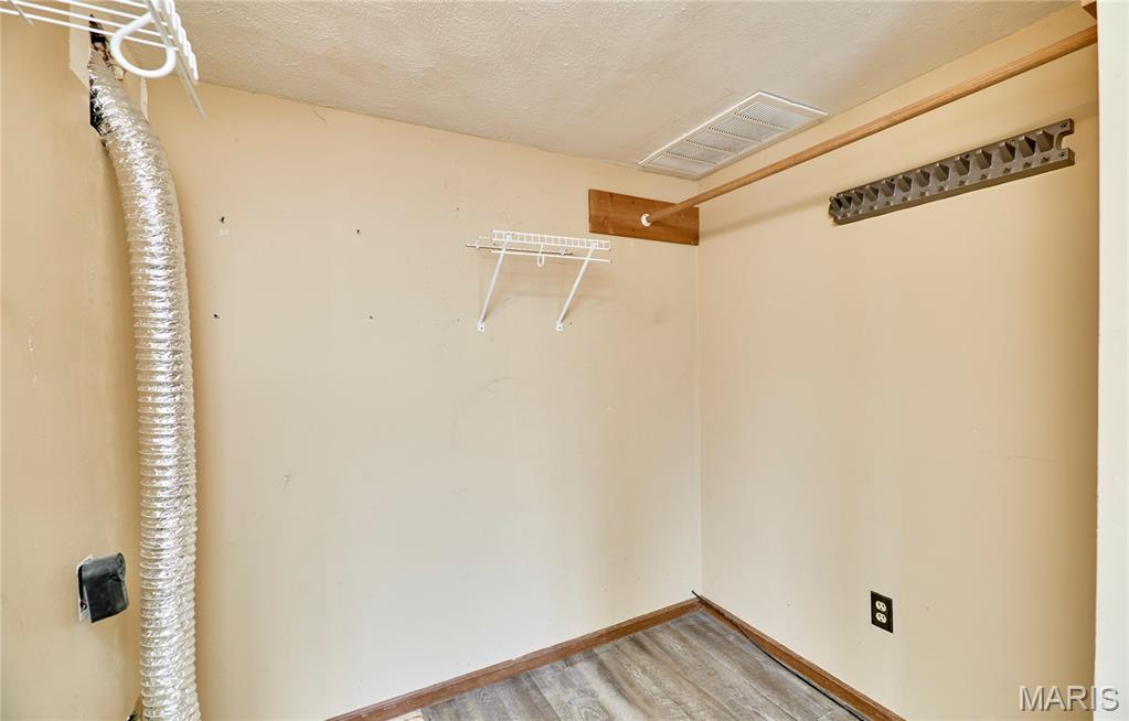Brittany Place 01 - Residential