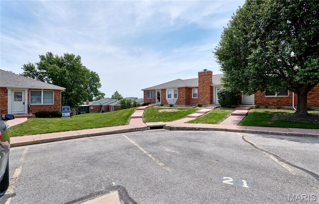 Brittany Place 01 - Residential
