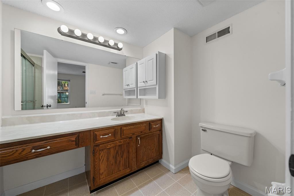 Briar Hill Farm Ii Condo T - Residential