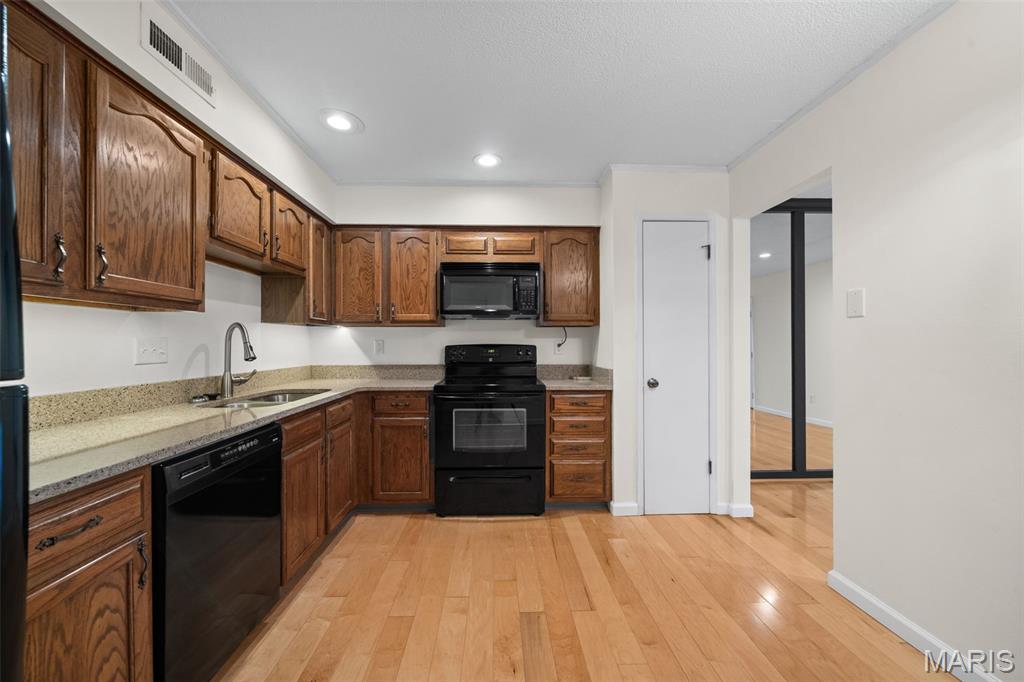 Briar Hill Farm Ii Condo T - Residential