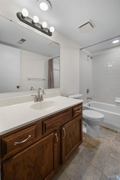 Briar Hill Farm Ii Condo T - Residential