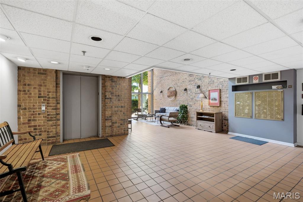 Bradford Square Condo - Residential