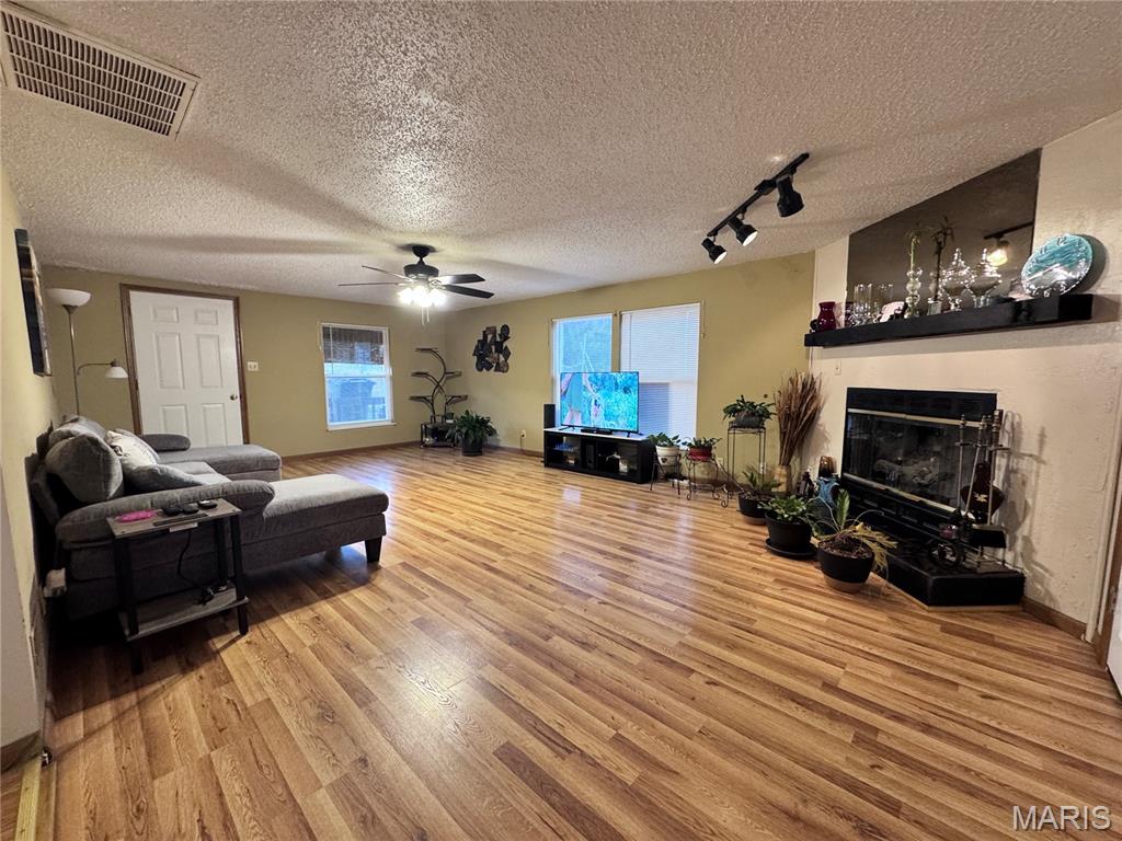 Lakeland Retreat - Residential