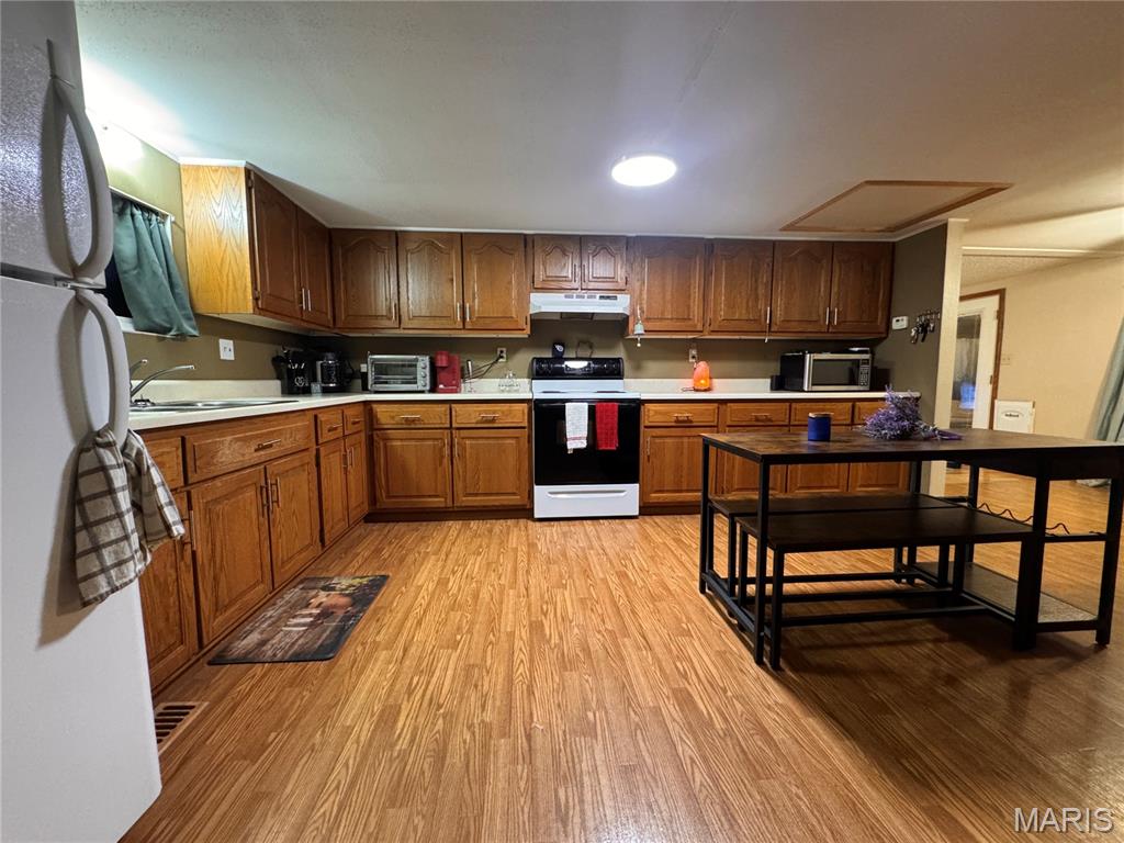 Lakeland Retreat - Residential