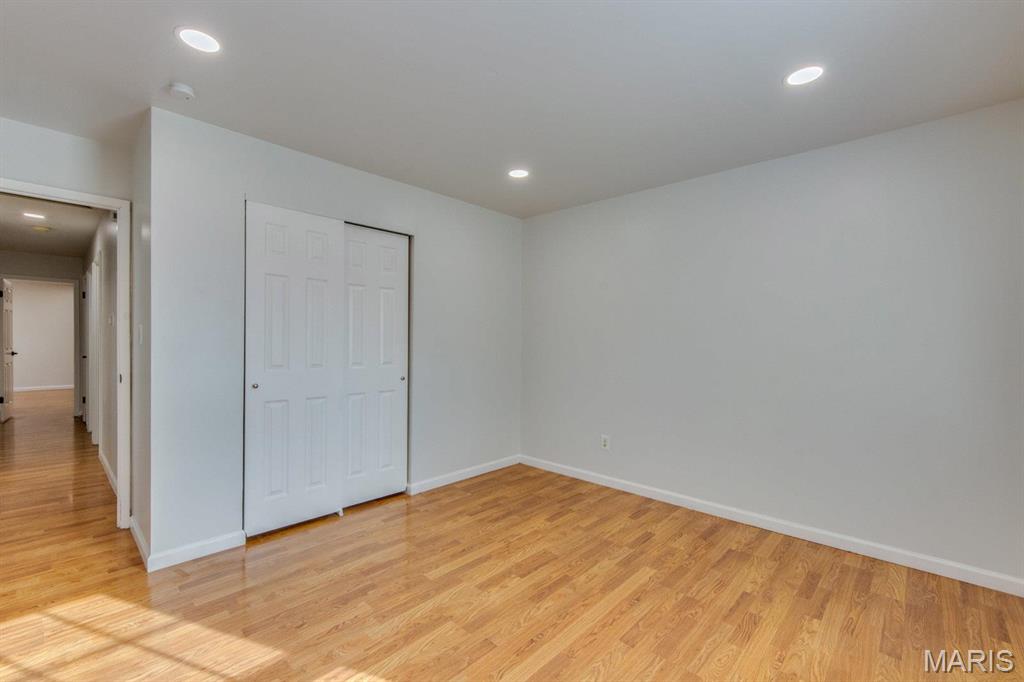 Sorrento 5 - Residential Lease