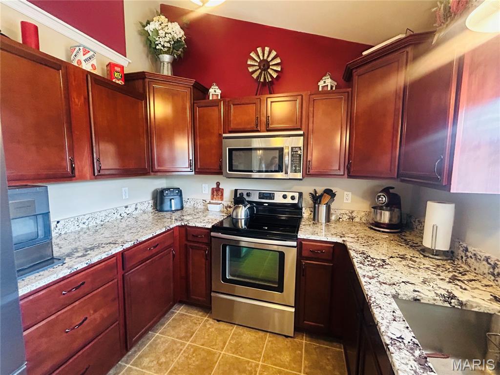 Brooks Farm Estates - Residential