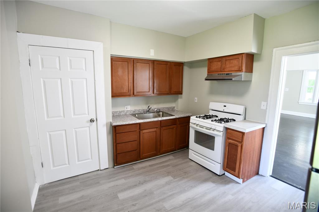Page Kingsland - Residential