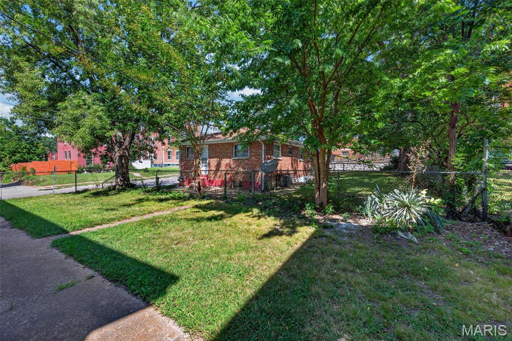 St Louis Commons Add - Residential Income
