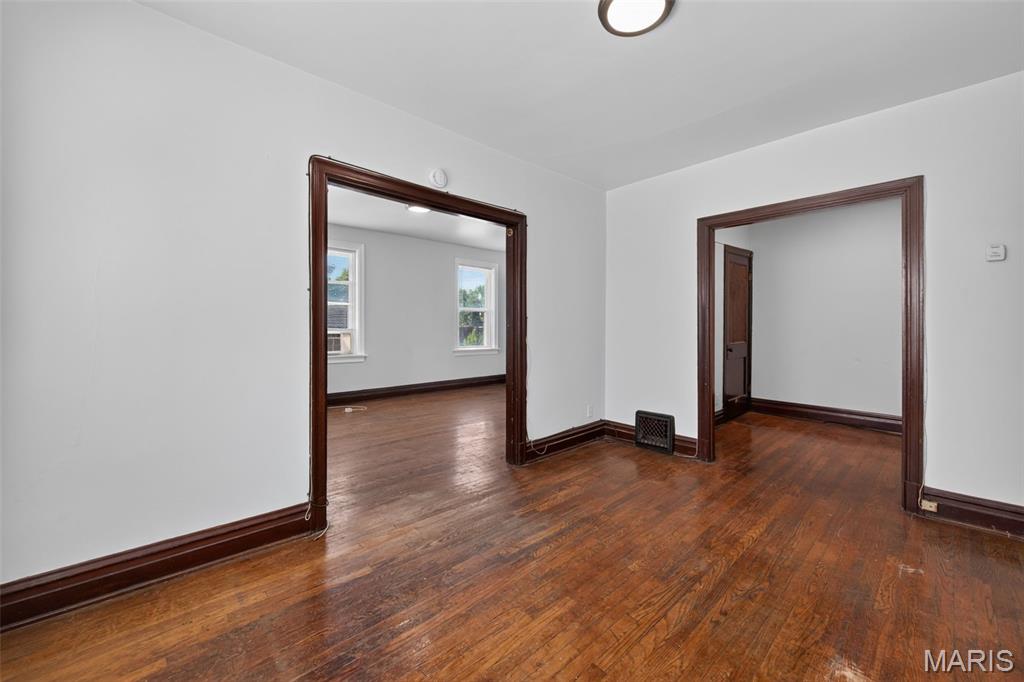 St Louis Commons Add - Residential Income