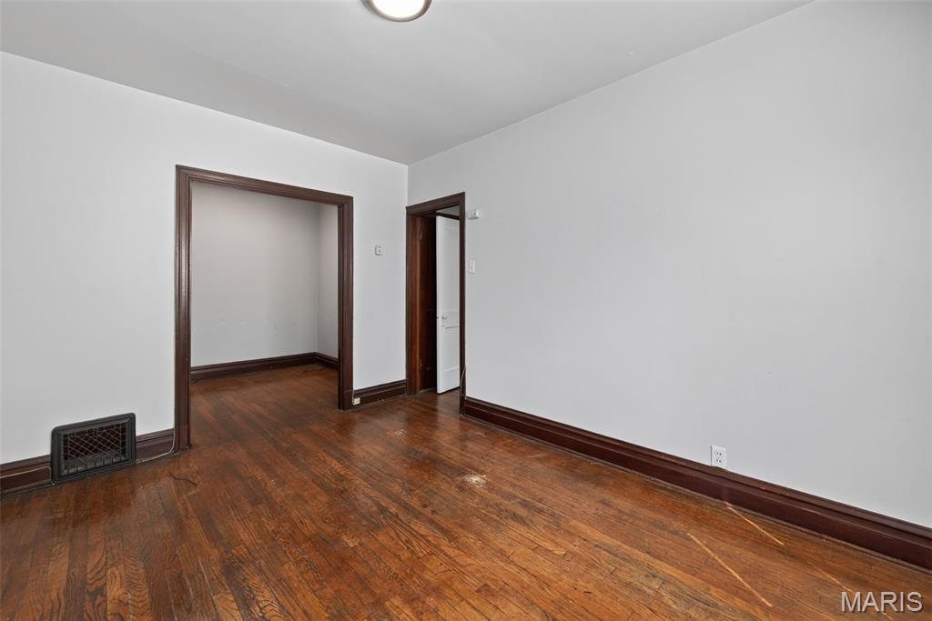 St Louis Commons Add - Residential Income