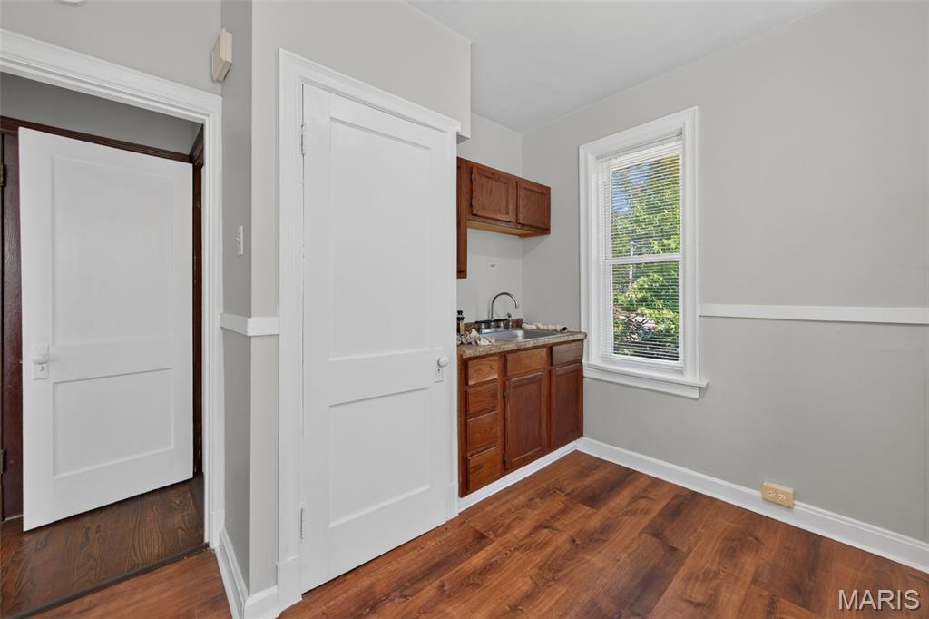 St Louis Commons Add - Residential Income