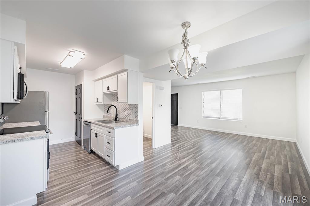 Marie Estate Condos Ph1 Stg3 Bldg 1 Rev - Residential