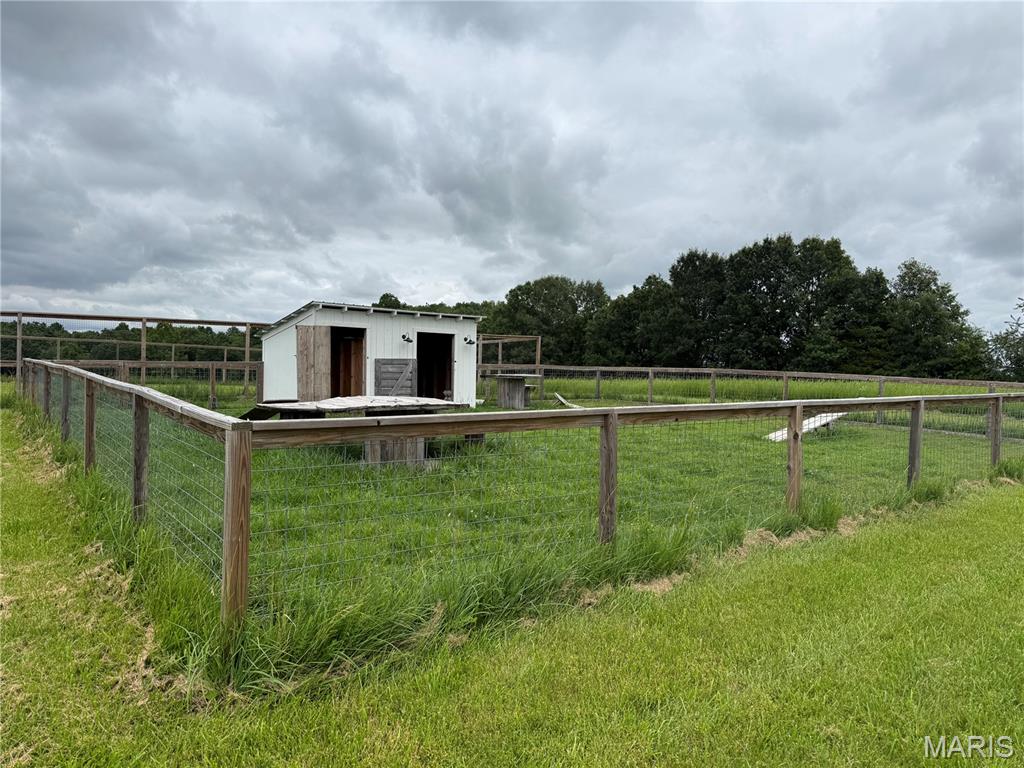 Scratchers Lake - Residential
